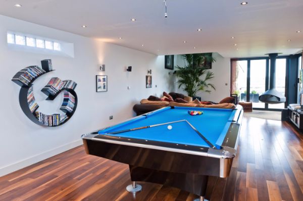 Buffalo Pro II American Pool Table Gloss Black